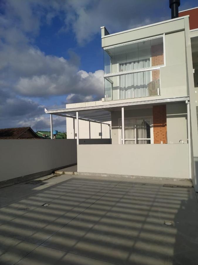 Apt 2Qts Na Praia Da Pinheira 20 Min Da Guarda Do Embau 팔호카 외부 사진